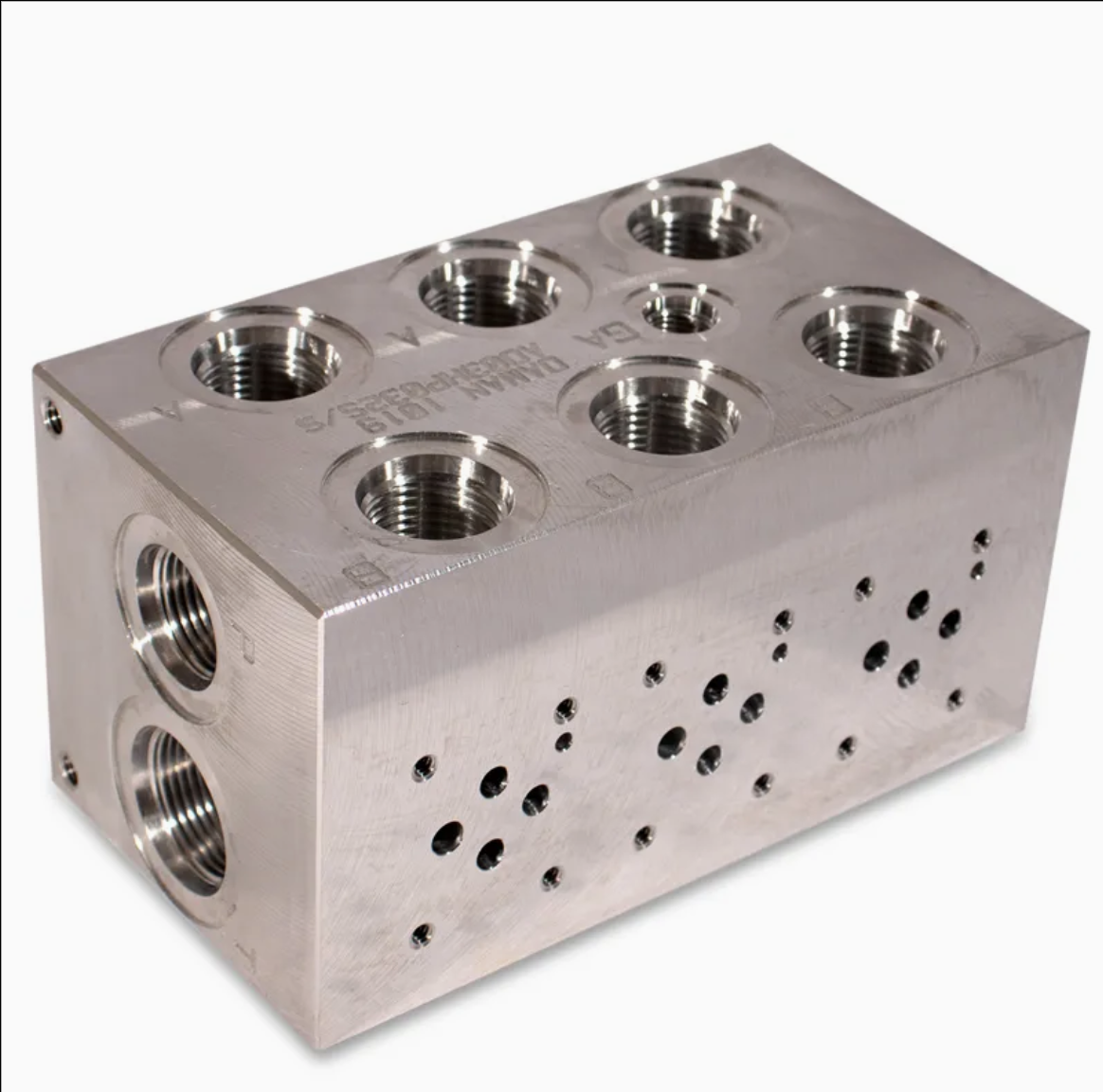 Jak hydraulická potrubí snižují místa úniku